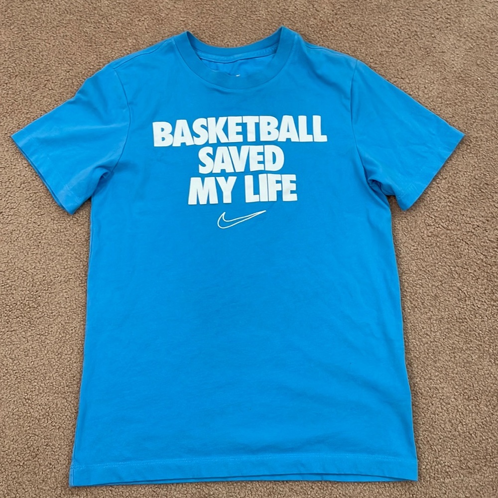 Boys - Nike Tshirt - Small